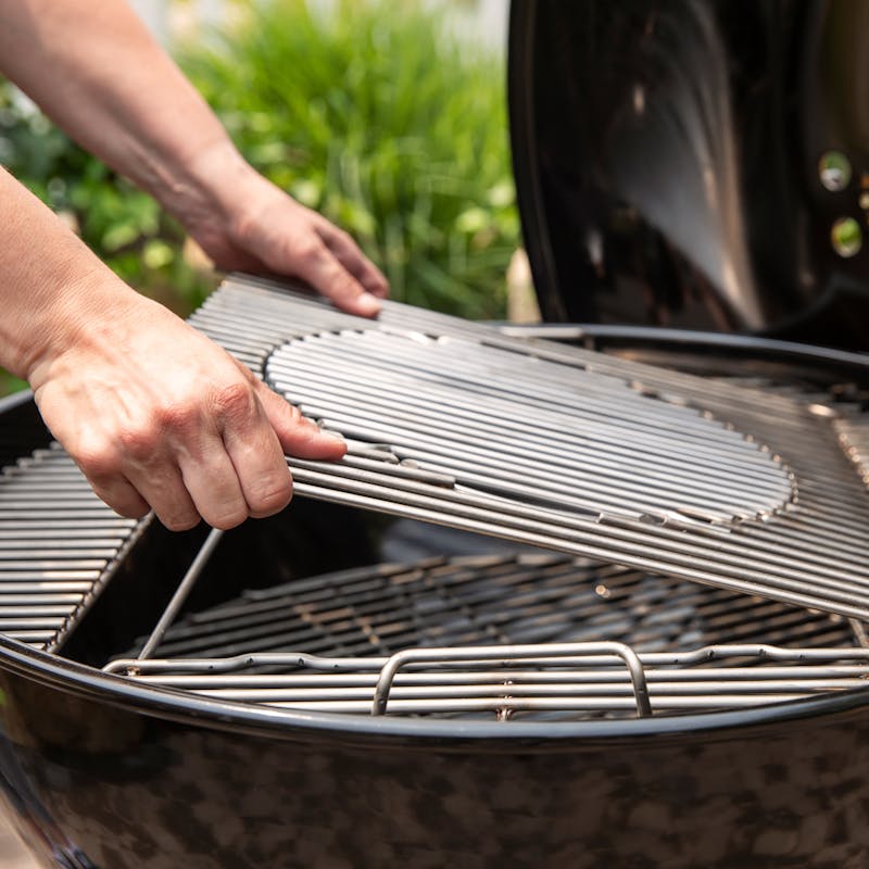 Master-Touch Charcoal Grill 26” image number 5