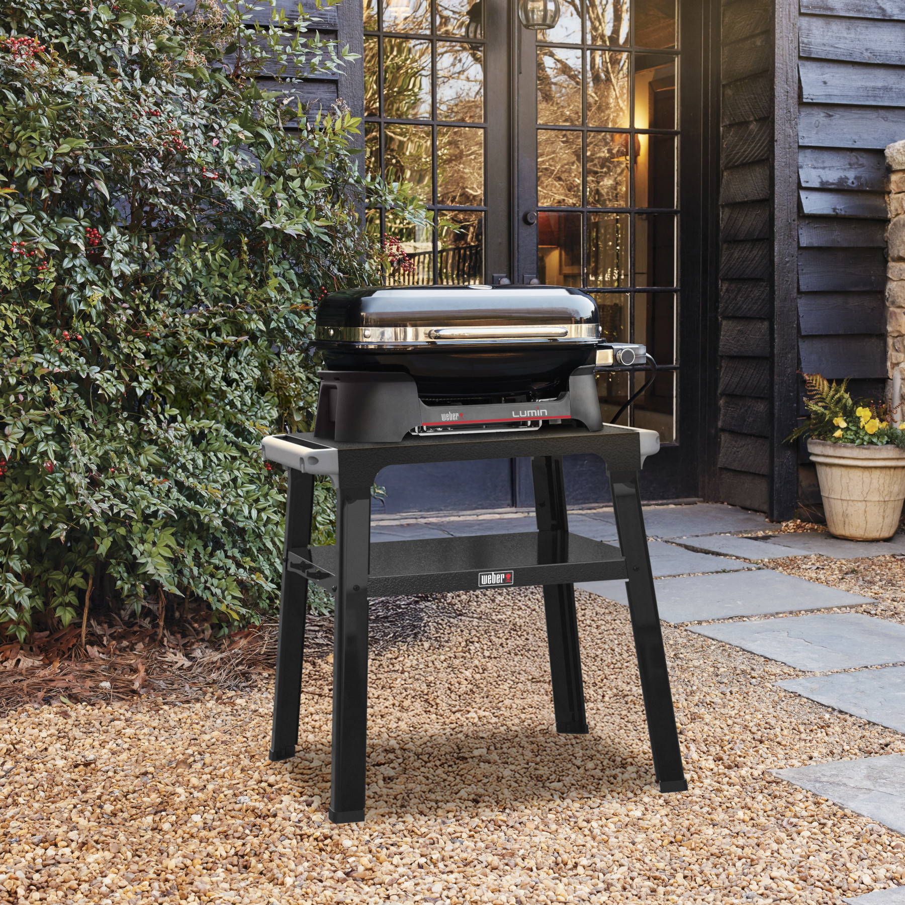 Barbacoa eléctrica para exteriores Lumin® con soporte
