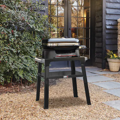 Elektrick&yacute; venkovn&iacute; gril Lumin&reg; STAND-view 1