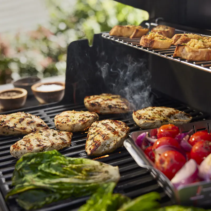 Weber&reg; Genesis&reg; E-325 3-Burner Gas Barbecue (LPG) view 5