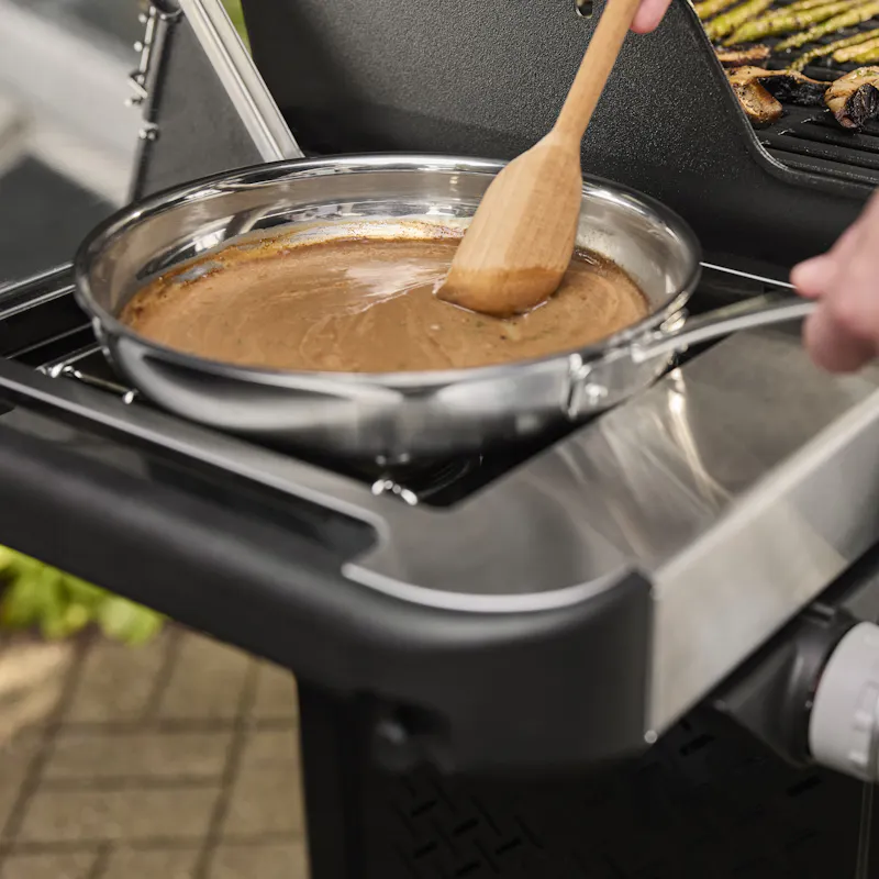 Weber&reg; Spirit&reg; E-435 4-Burner Gas Barbecue (Natural Gas) view 2