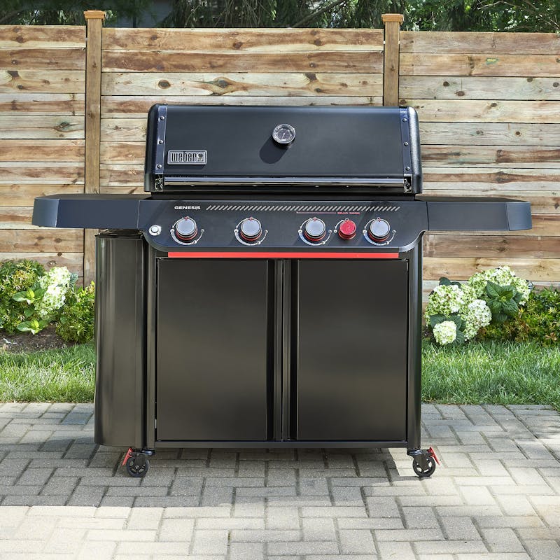 Genesis&reg; E-430 Gas Grill Stealth&reg; Edition (Liquid Propane) image number 1