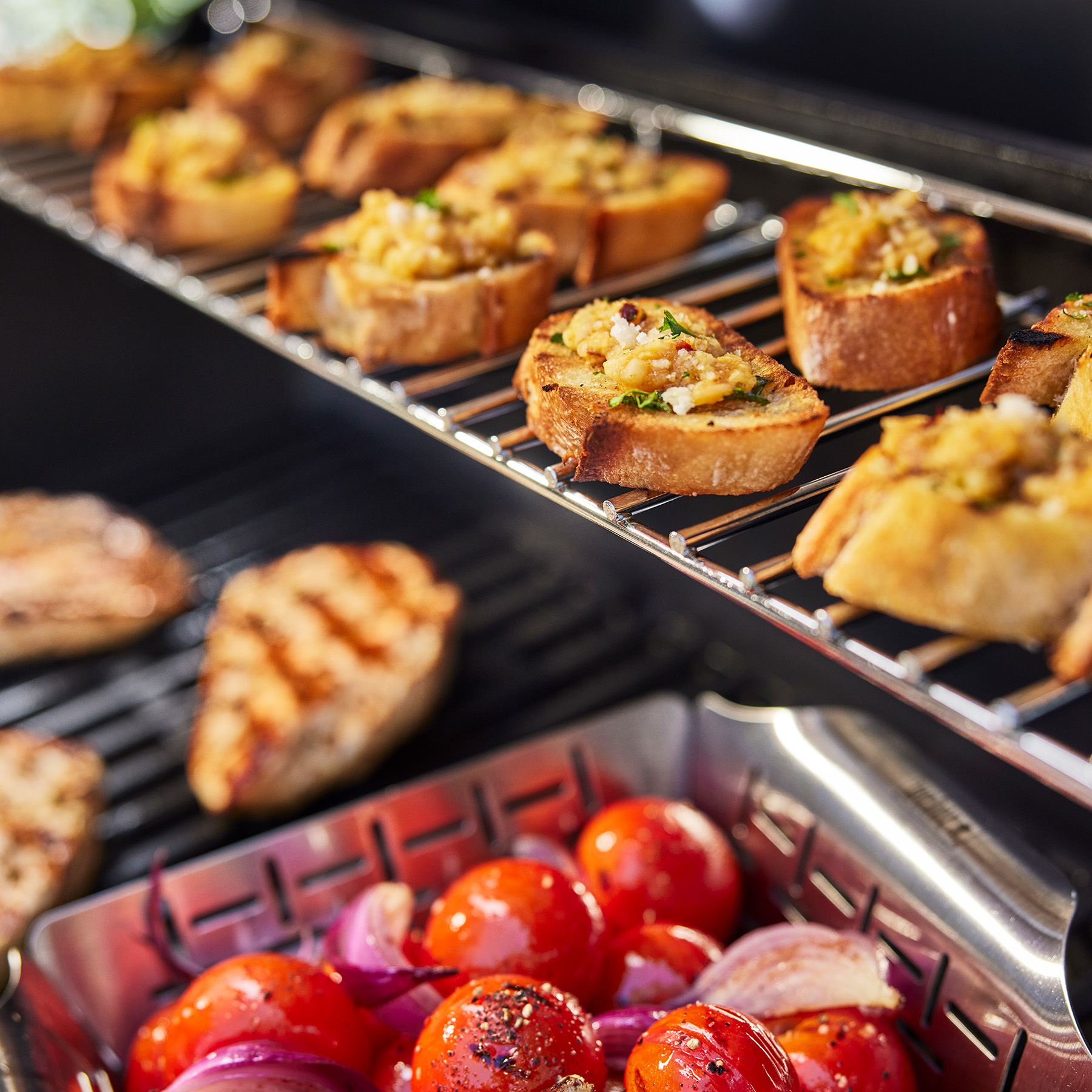Genesis® EX-325W Smart Gas Grill (Liquid Propane) | Weber US