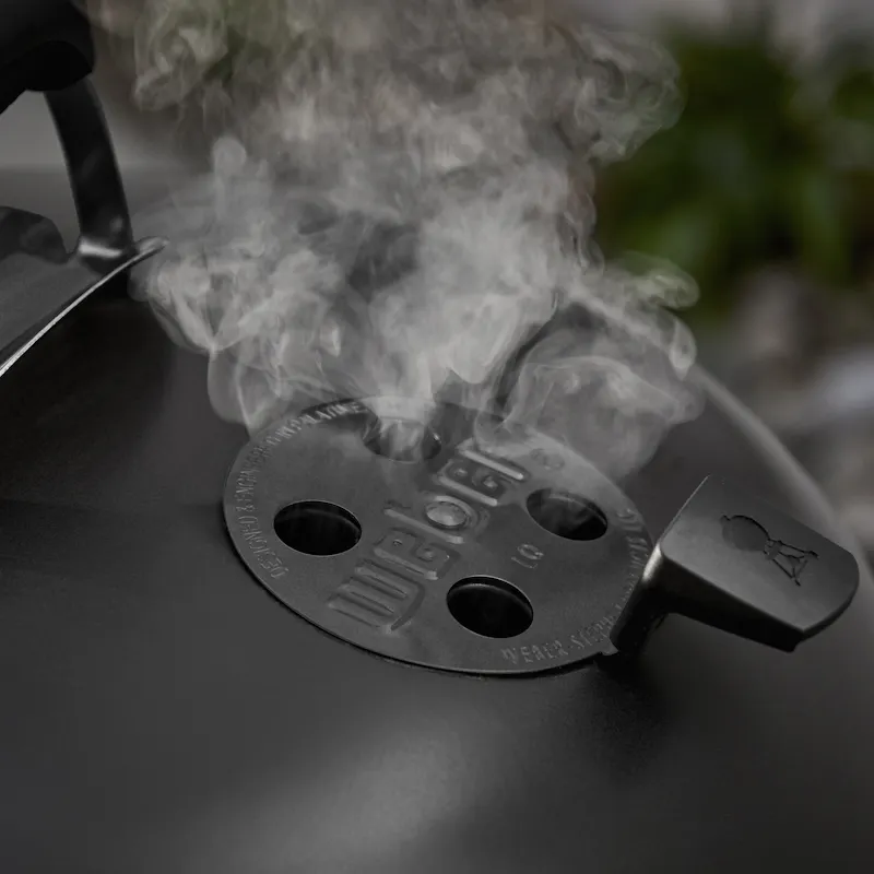 22&rdquo; Original Kettle&reg; Premium Stealth&reg; Edition Charcoal Grill image number 1