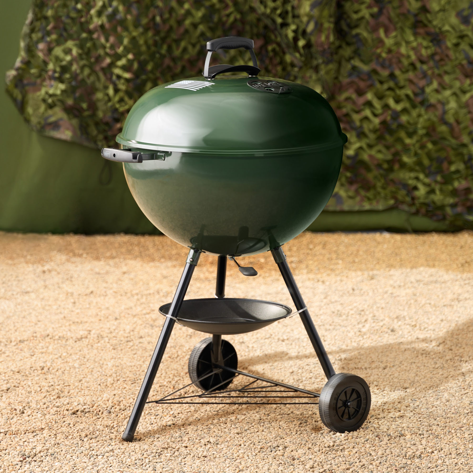 22” Salute to Service Kettle | Weber US