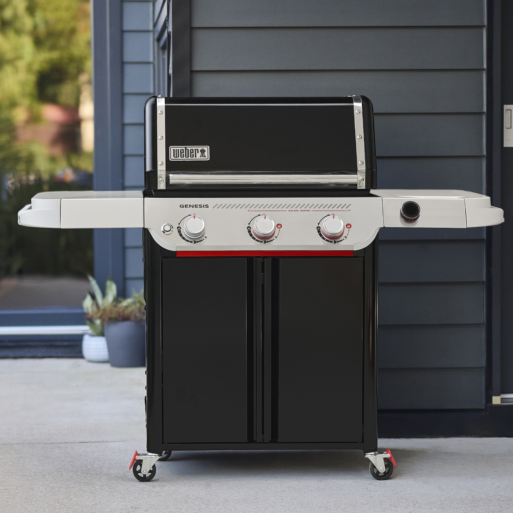 Genesis® EX-325W Smart Gas Barbecue | Weber® Official | Weber UK