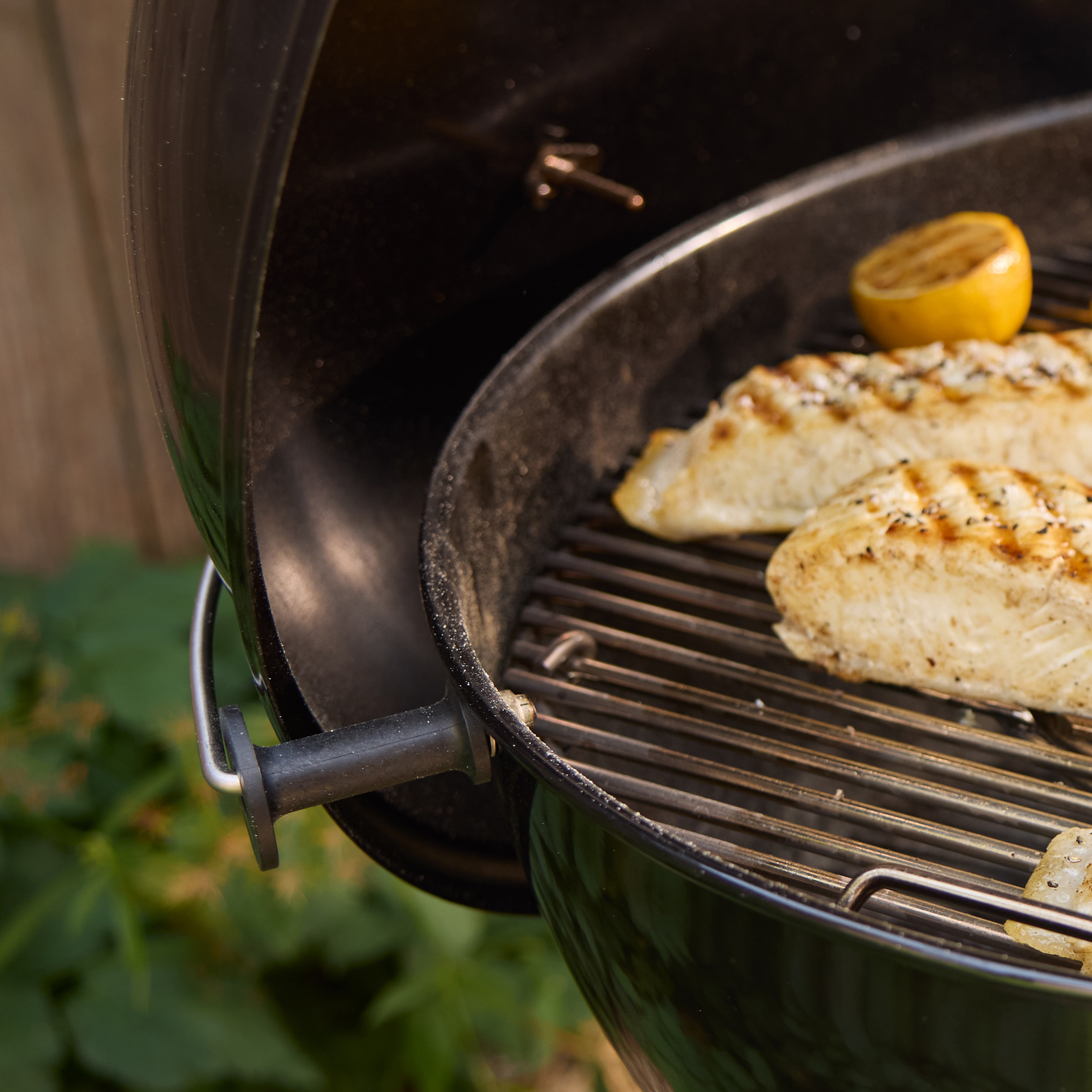 RL　weber Weber 22” Master-Touch | Charcoal Grill | Weber Grills