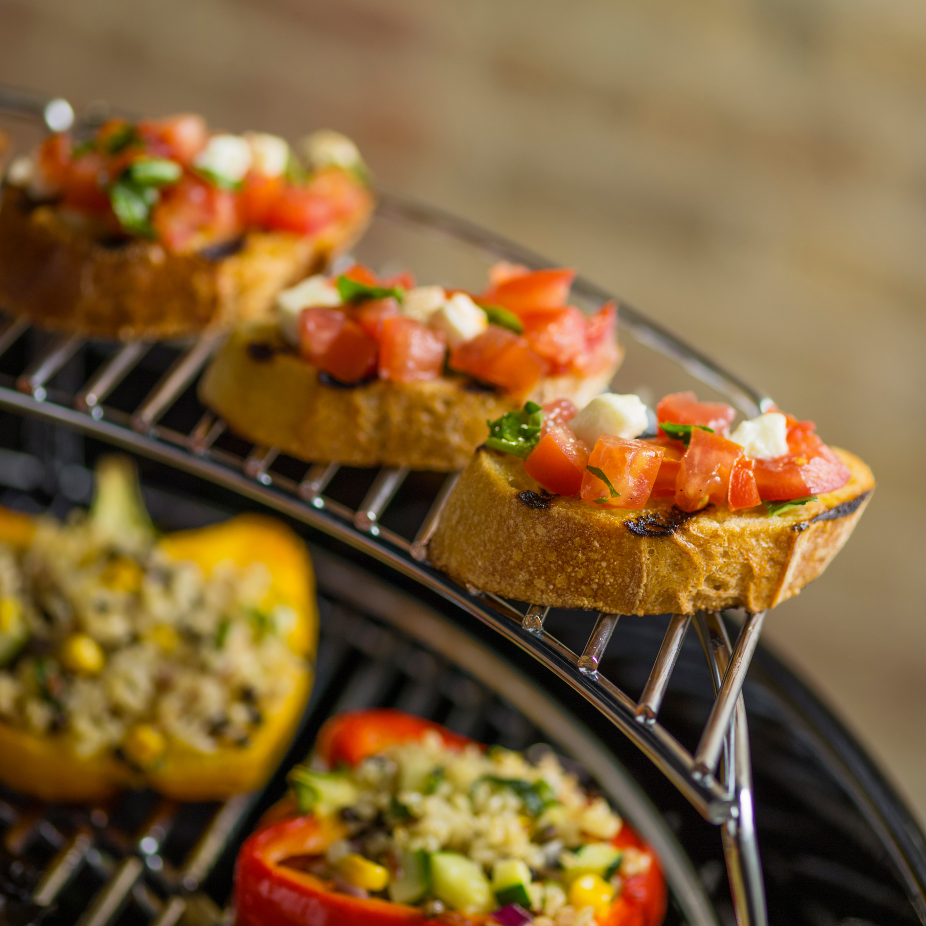 Asador de carb&oacute;n Master-Touch, 22"