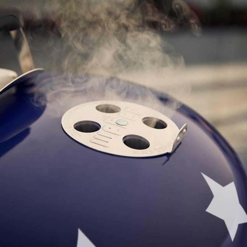Weber 22” Star-Spangled Kettle image number 5