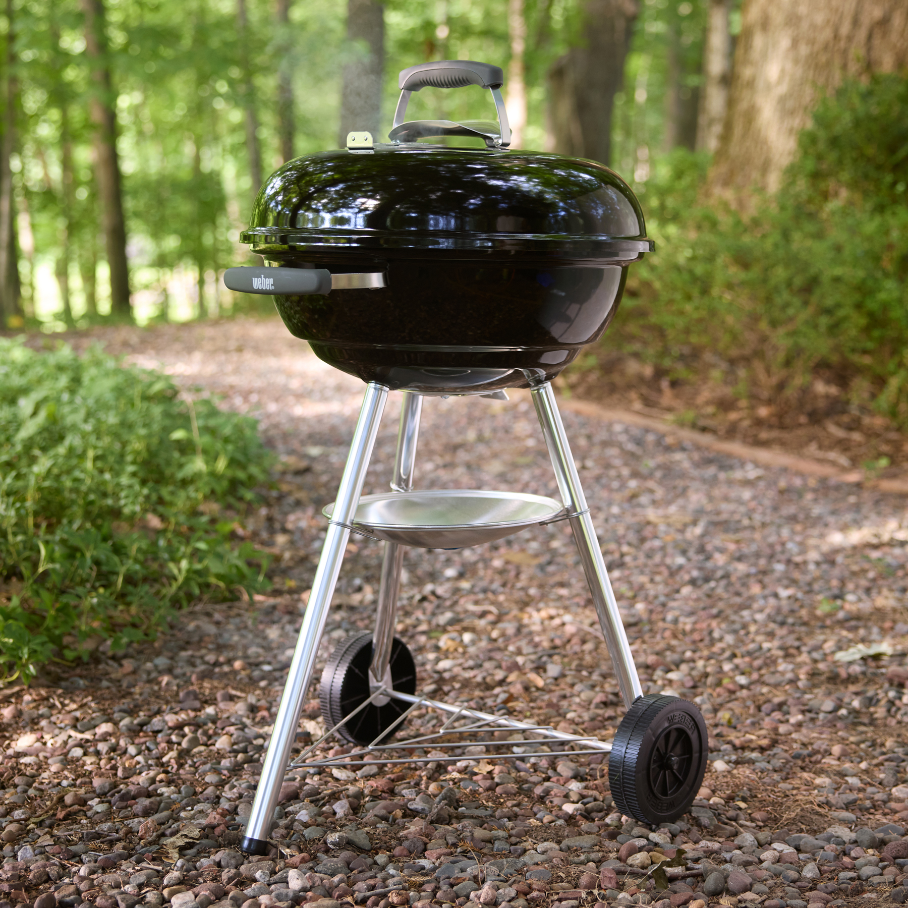 Compact Kettle Charcoal Barbecue 47 cm | Weber® Official | Weber IE