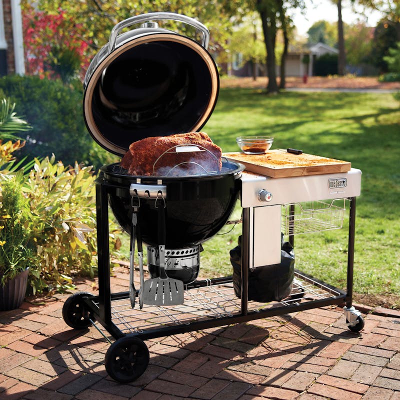 Summit® Kamado S6 Charcoal Grill Center image number 4