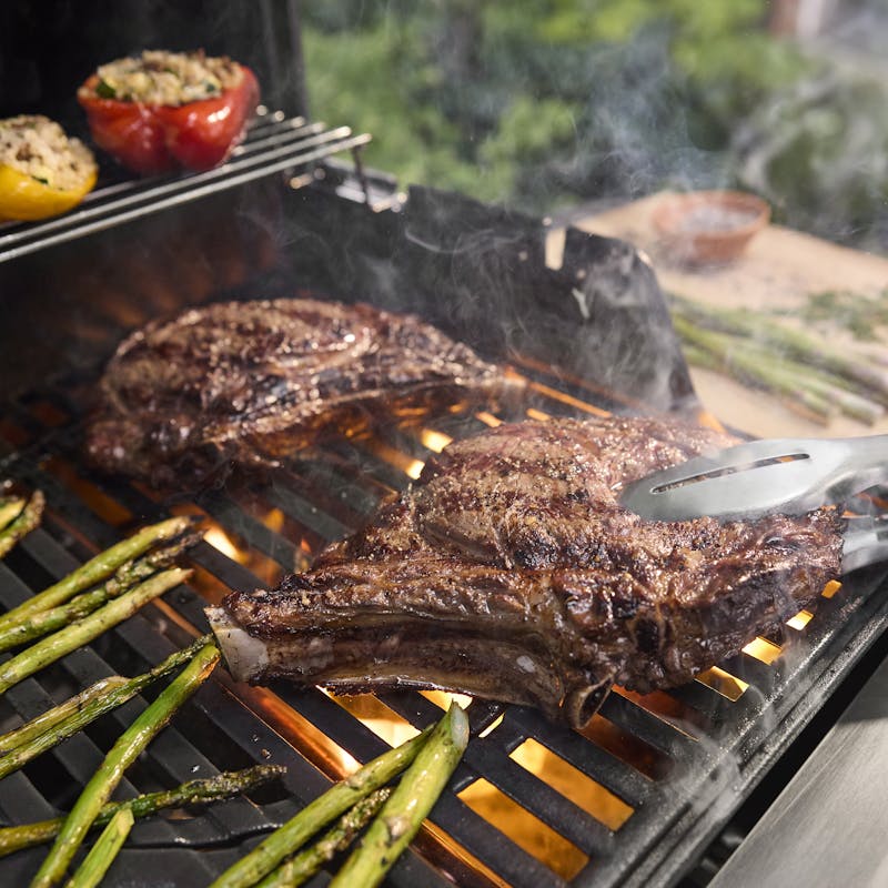 Weber® Spirit® E-325 3-Burner Gas Barbecue (LPG) image number 3