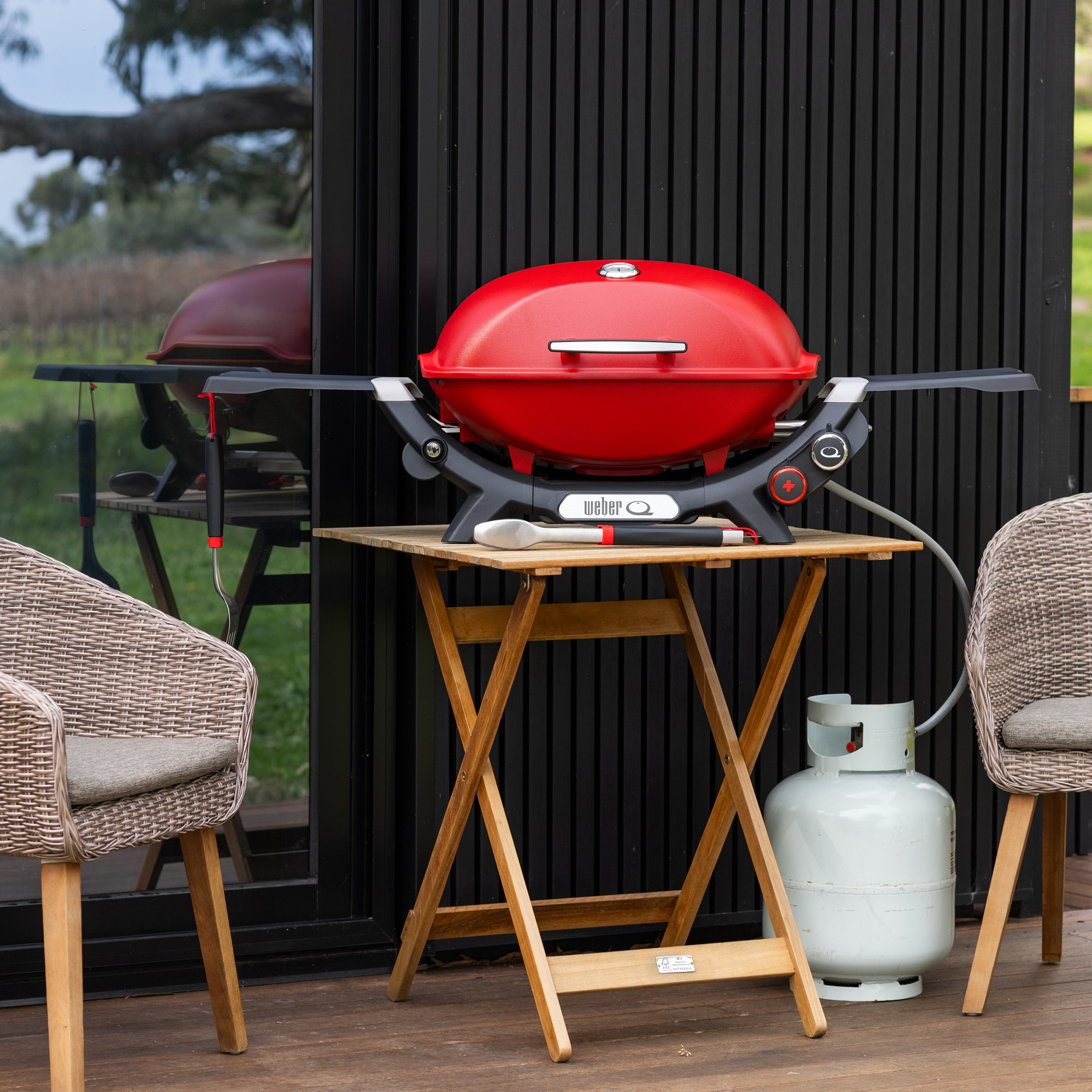 Q 2800N+ ガスグリル | Weber JP