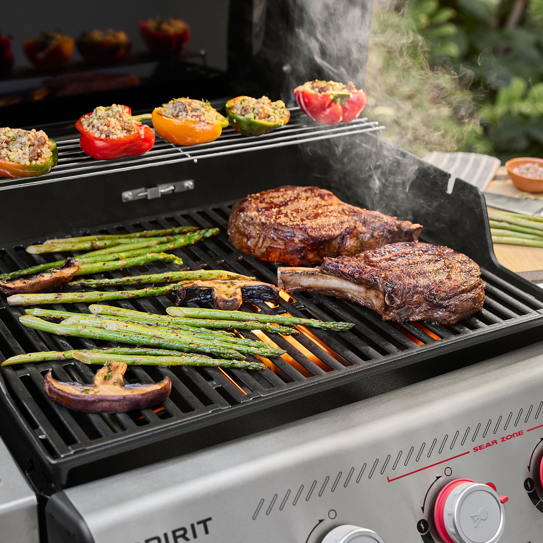 Spirit® E-425C Gas Grill (Natural Gas) | Weber US