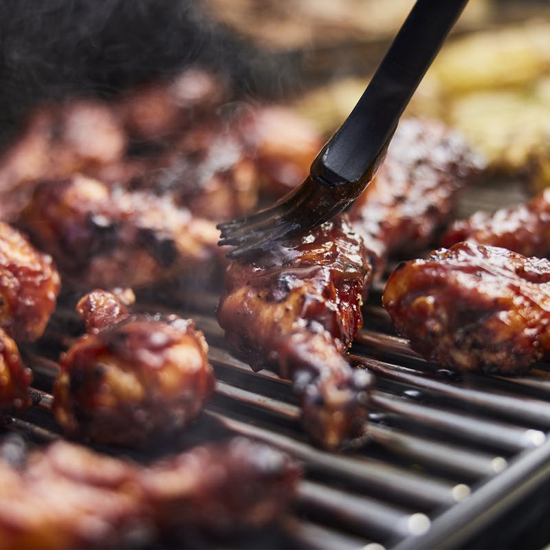 Spirit&reg; S-425C Gas Grill (Natural Gas) image number 5