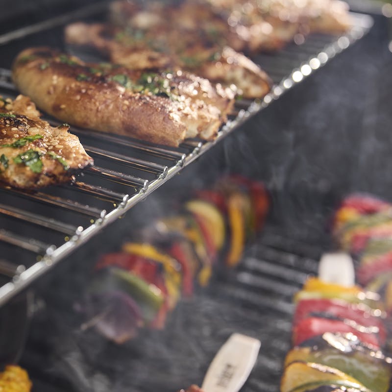 Weber® Genesis® E-425 4-Burner Gas Barbecue (LPG) image number 10