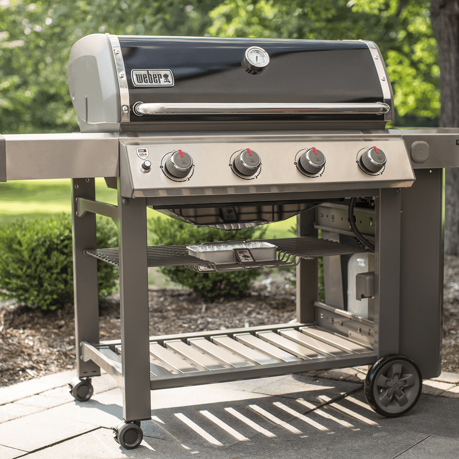 Genesis E-410 GBS Gas Grill | Weber® Grill Original