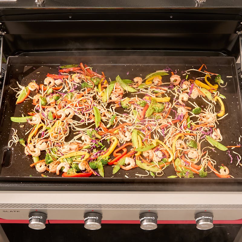 Slate&reg; 36&rdquo; Rust-Resistant Griddle (Liquid Propane) image number 4