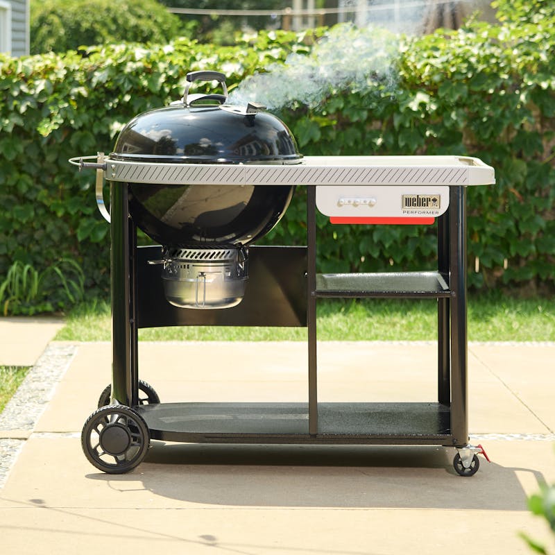 22&rdquo; Performer&trade; Premium Charcoal Grill image number 1