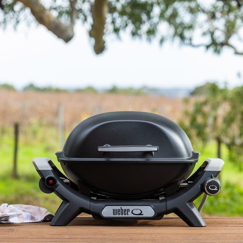 Weber® Baby Q® (Q1000N) Gas Barbecue (LPG) image number 4