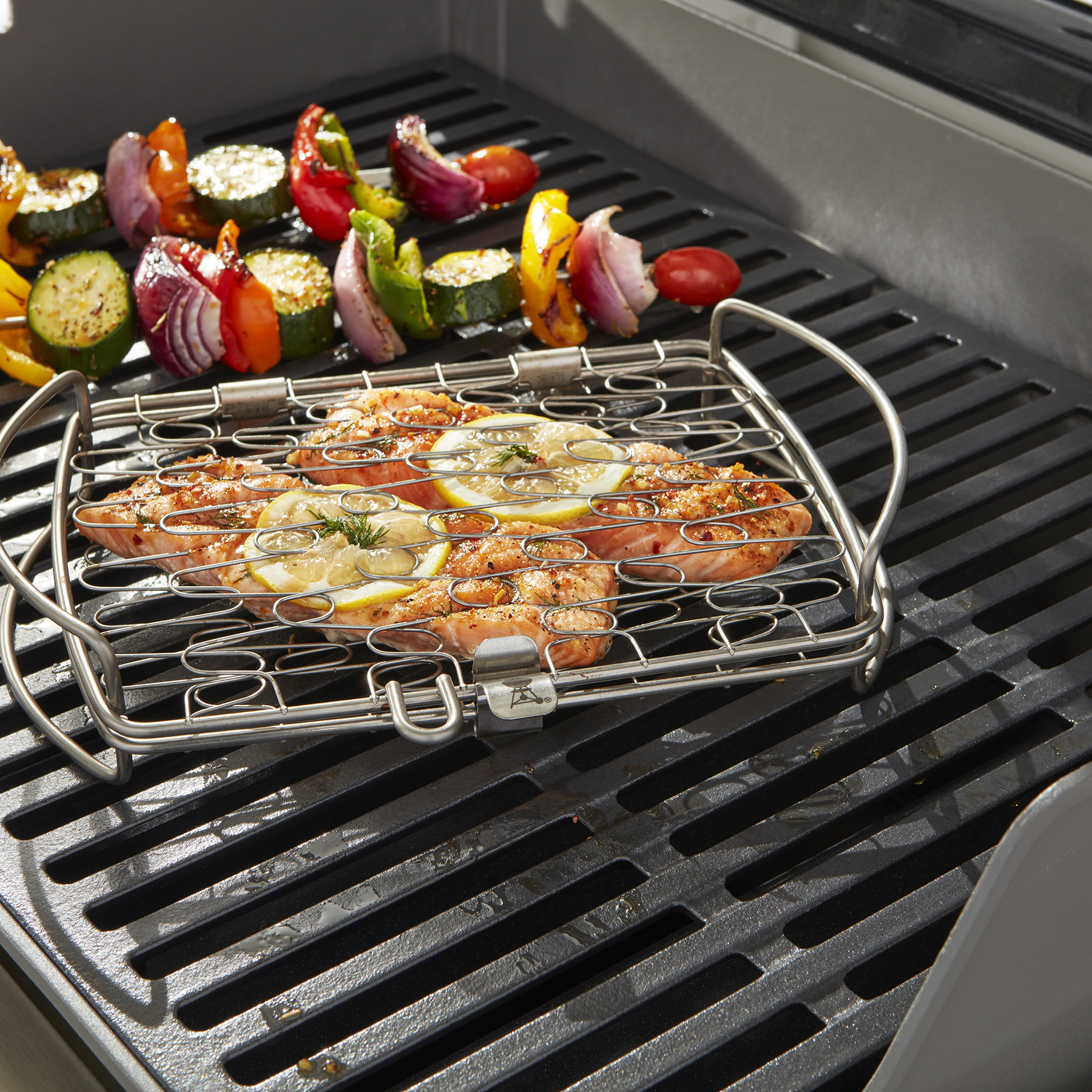 Weber fish 2025 grill basket