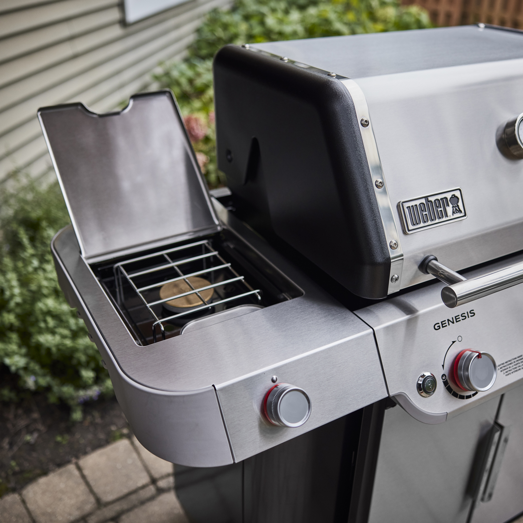 Genesis S-335 Gas Grill (Natural Gas)