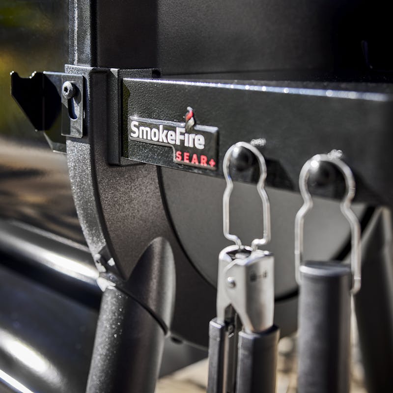 SmokeFire Sear+ ELX4 Wood Fired Pellet Grill image number 2