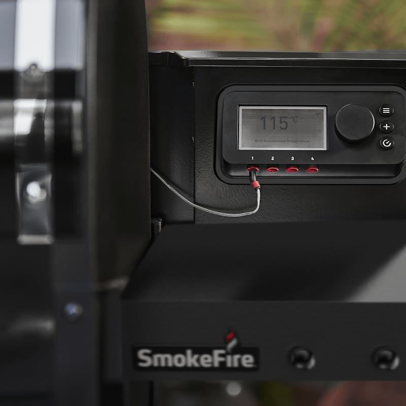 SmokeFire EPX4 GBS pelletsgrill, STEALTH Edition image number 3