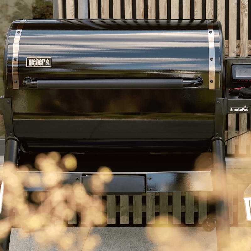 SmokeFire EPX6 Wood Fired Pellet Grill, STEALTH Edition image number 5