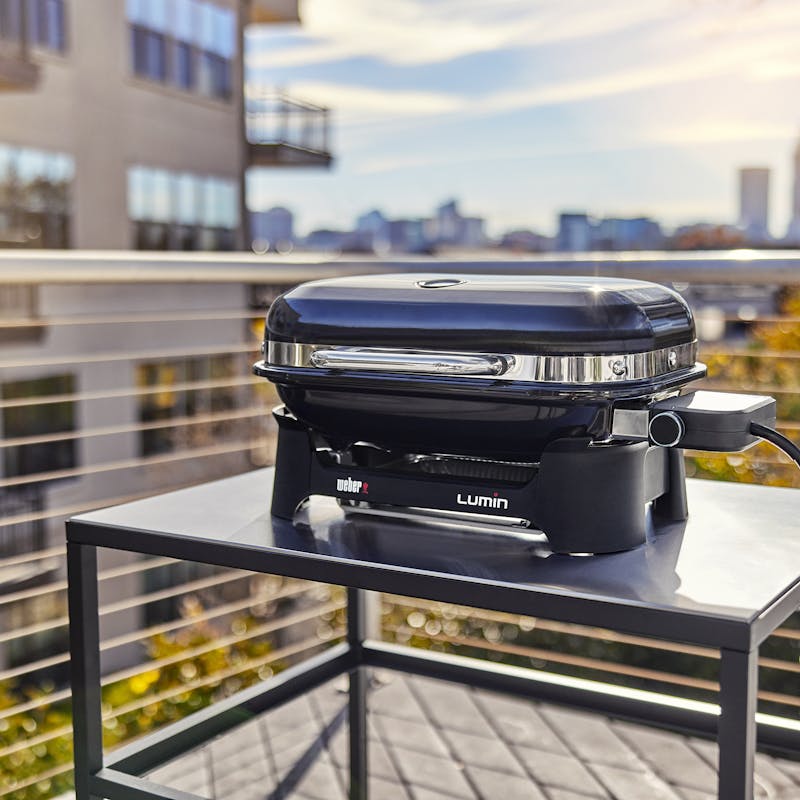 Lumin Compact Electric Grill image number 4